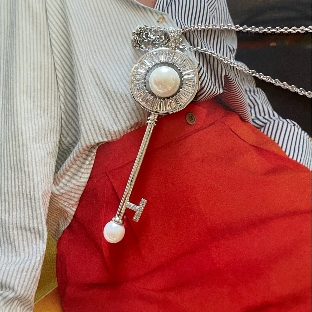New - pearl and stone necklace - Picture 3 of 5